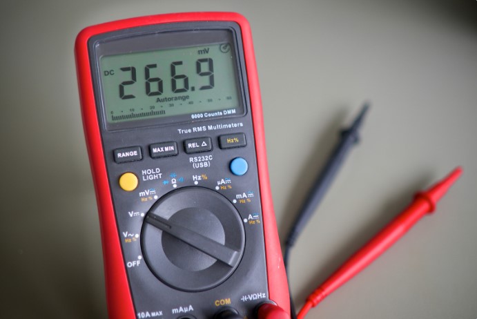 как выбрать мультиметр для начинающих